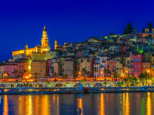 Menton by night